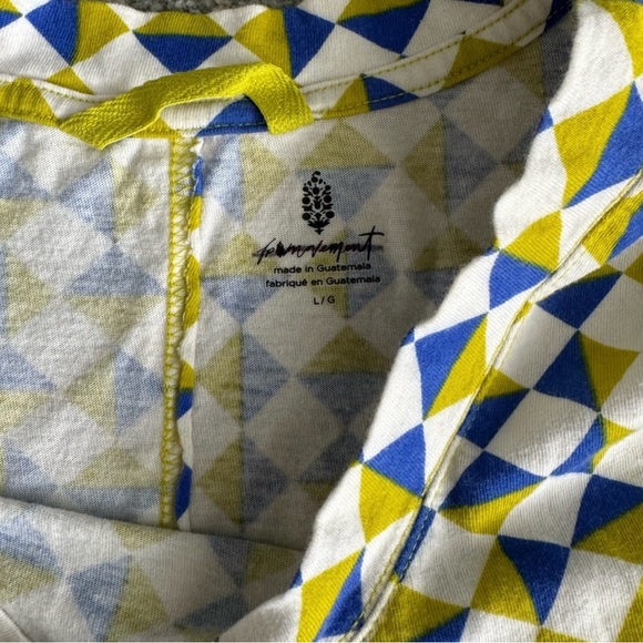 Free People FP Movement Inspire Tank Top Size Large Printed Trippy Geo - Picture 3 of 8